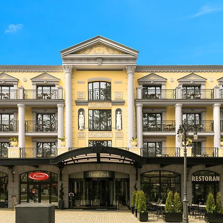 A Hoteli - Hotel Park Врнячка-Баня Экстерьер фото