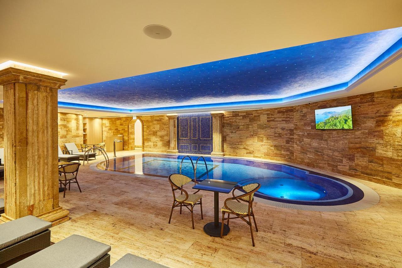 A Hoteli - Hotel Park Врнячка-Баня Экстерьер фото The spa at the Hotel