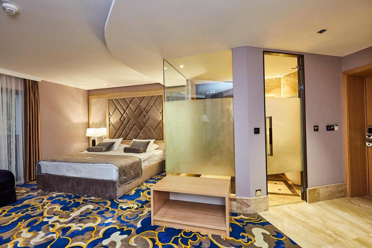 A Hoteli - Hotel Park Врнячка-Баня Экстерьер фото A room at the hotel