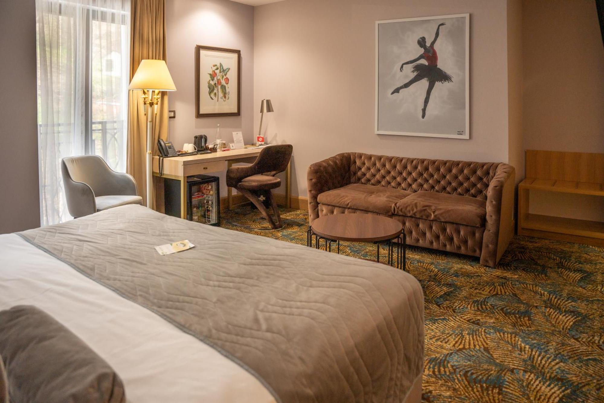 A Hoteli - Hotel Park Врнячка-Баня Экстерьер фото A room at the hotel